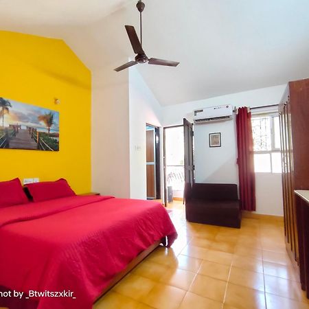 Jes Guest House Majorda Exterior photo
