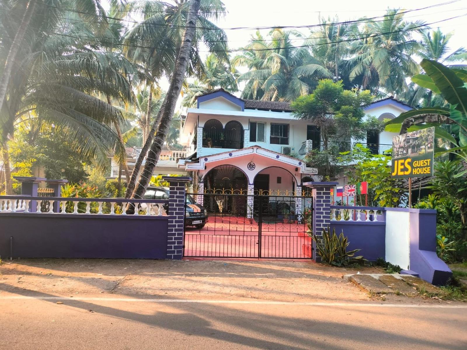 Jes Guest House Majorda Exterior photo