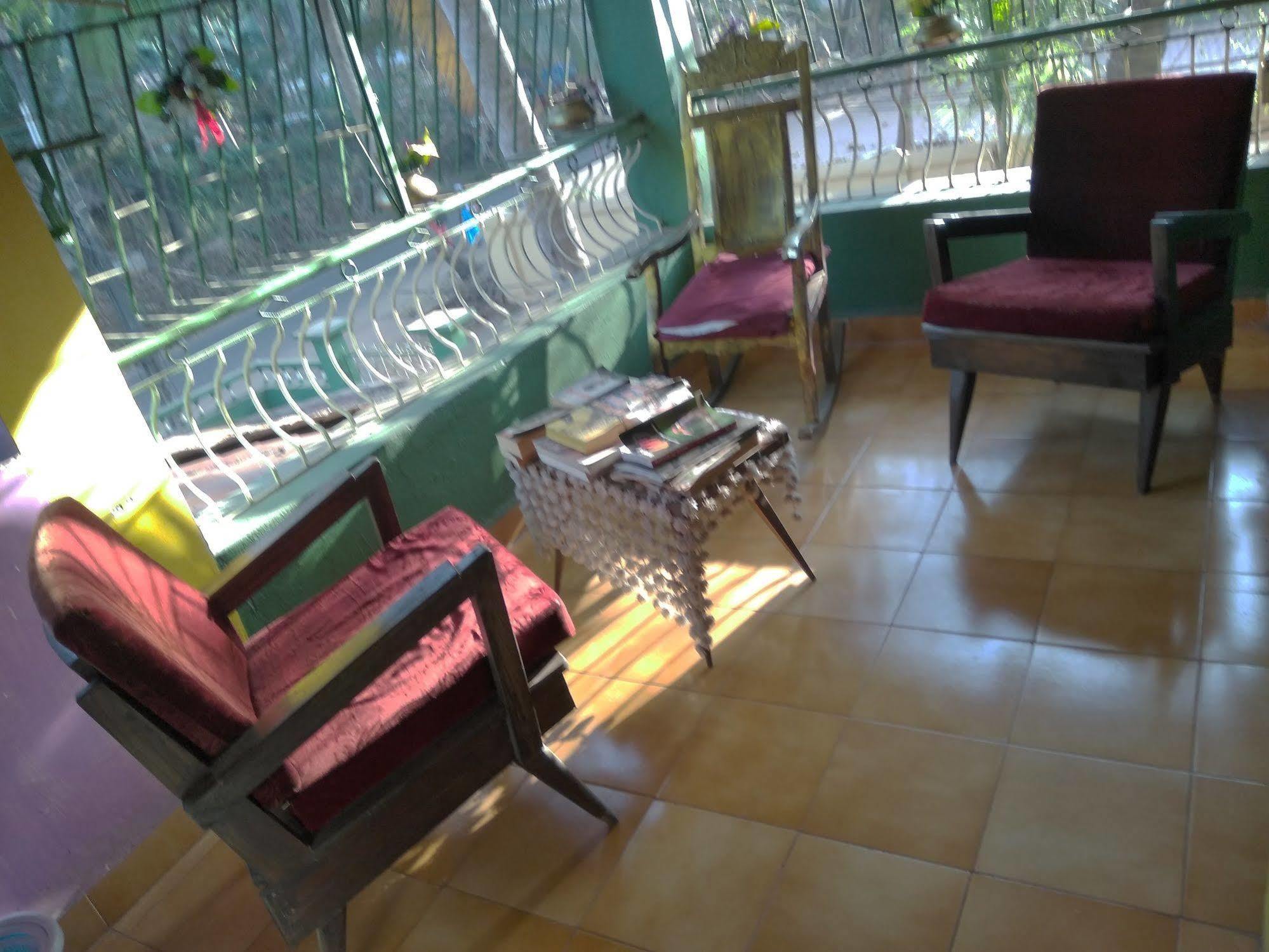 Jes Guest House Majorda Exterior photo